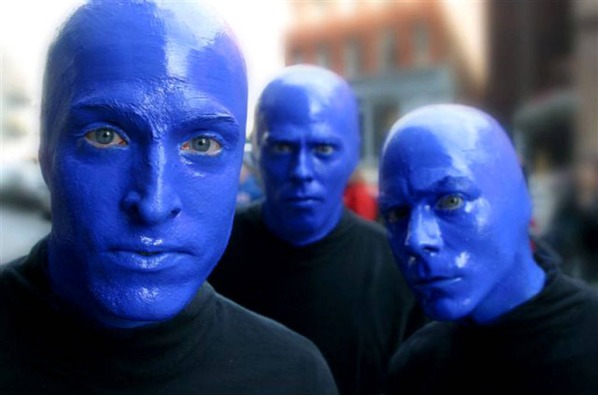 Studies have shown that women tend to be attracted to men who wear blue