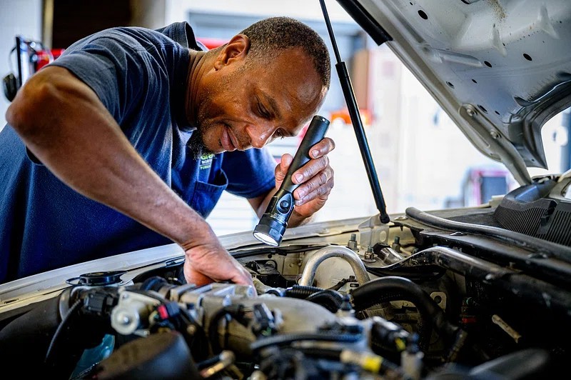 Car Mechanic Honda