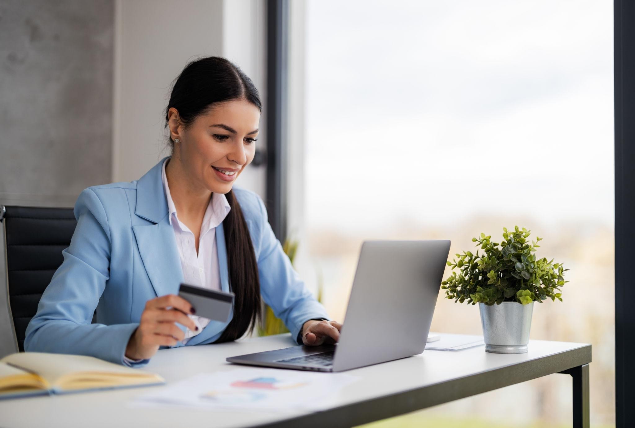 E-Commerce and IT Solutions: How Businesses Can Grow Online in 2026